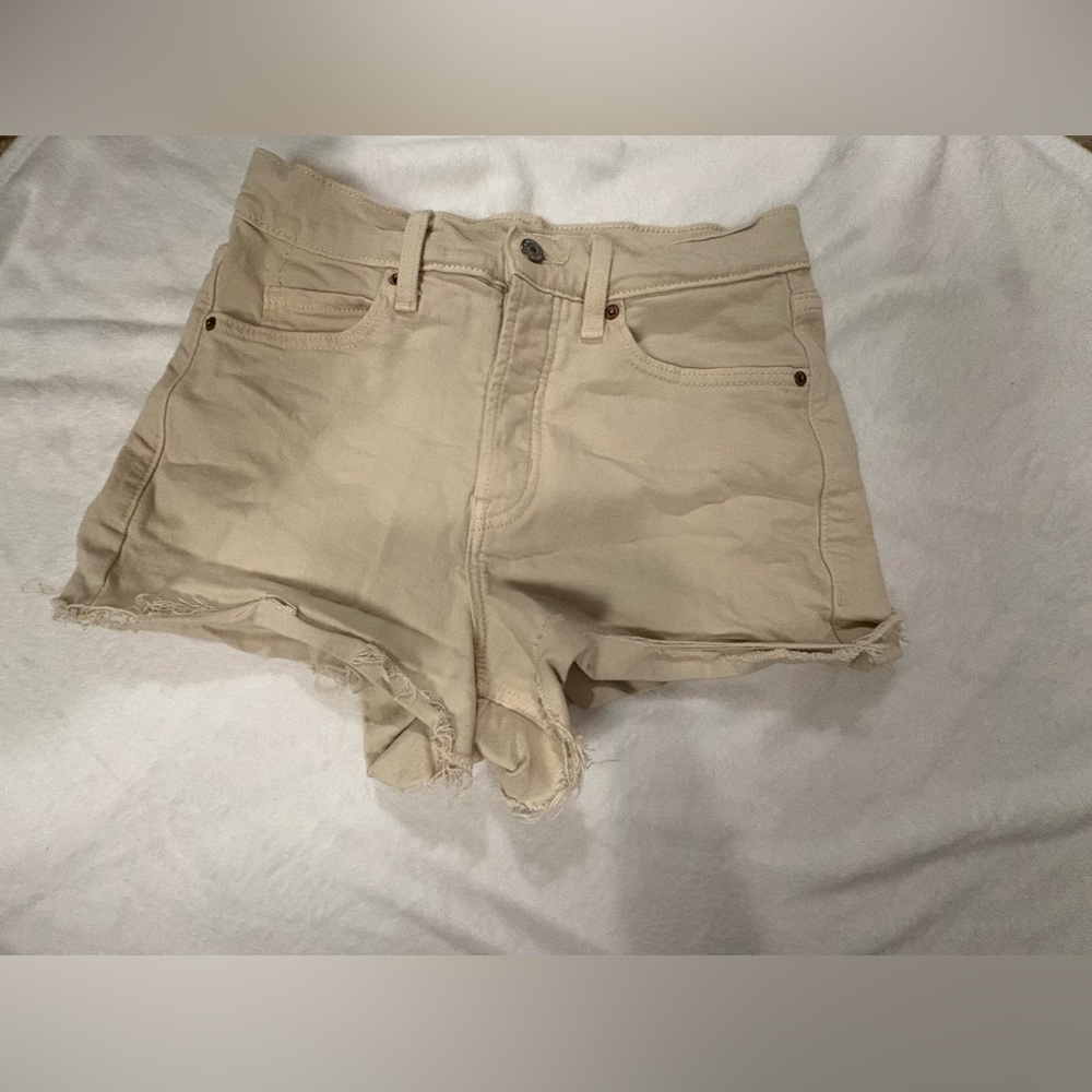 Women’s High Rise Shorts